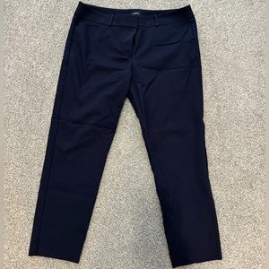 LOFT Julie Skinny Pant size 14 in Navy